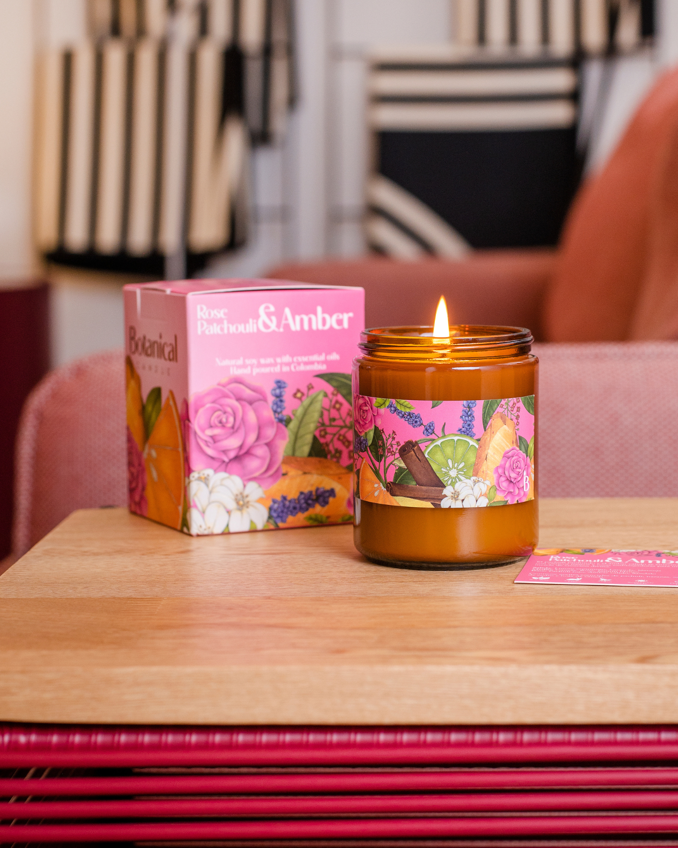 Vela aromática Rose & Amber 210 gr | Regalo elegante